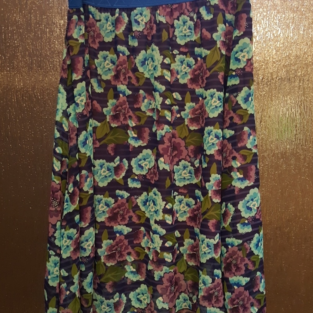 2x Lularoe lola
